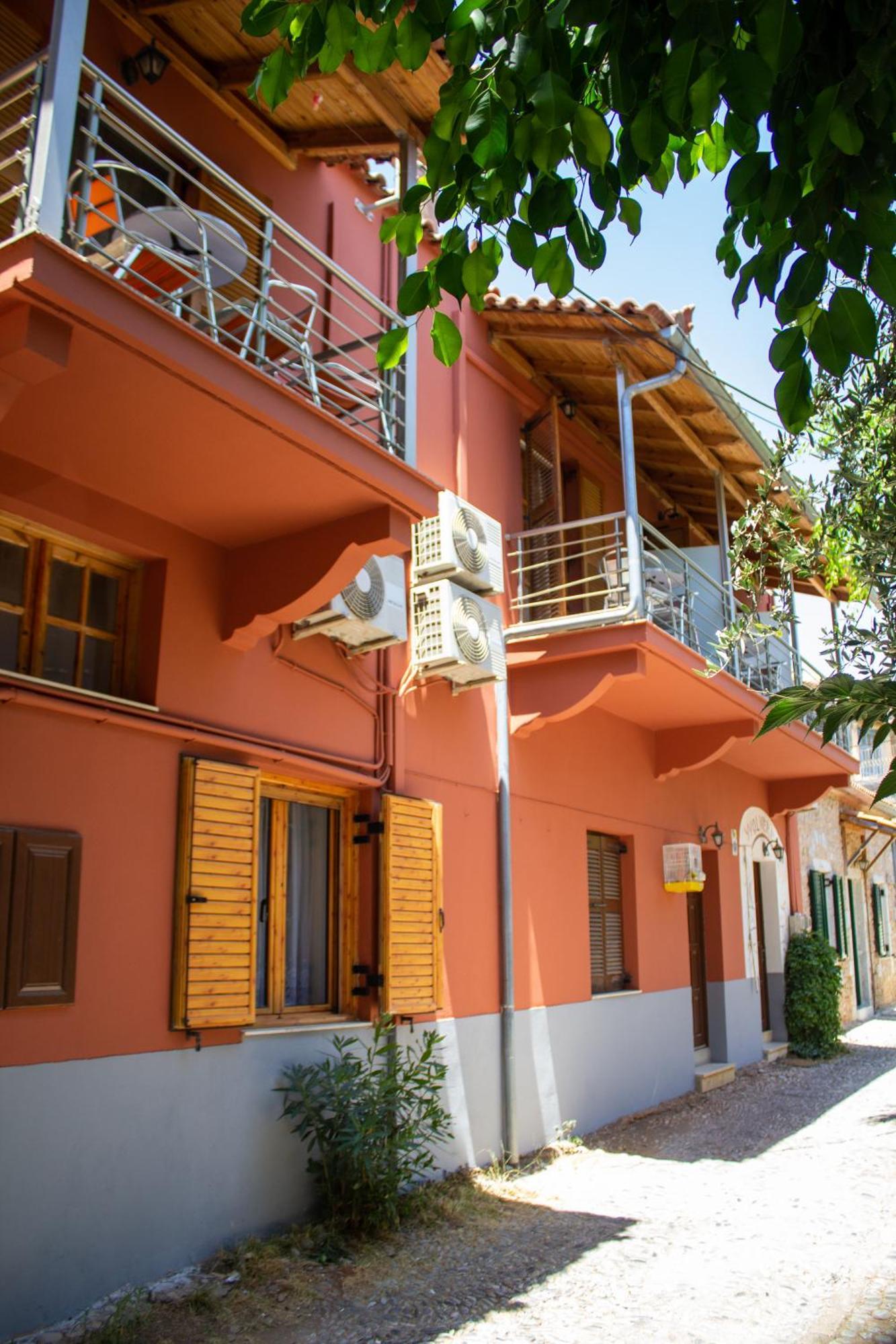Kritamos Apartments Kardamyli Exterior foto